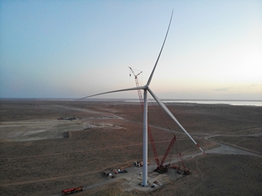 ACWA Power Installed The Largest Wind Turbine In Central Asia - News ...